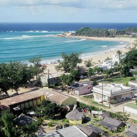 Pariango Beach Motel Tofo Exterior photo